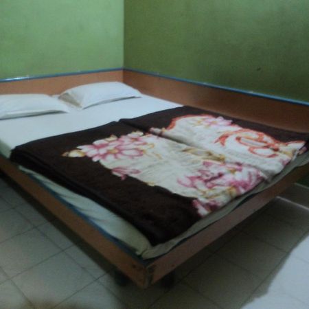 Hotel Jyoti Varanasi エクステリア 写真