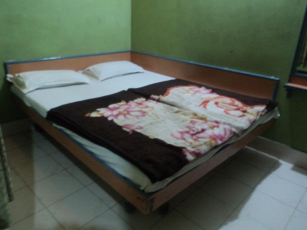 Hotel Jyoti Varanasi エクステリア 写真