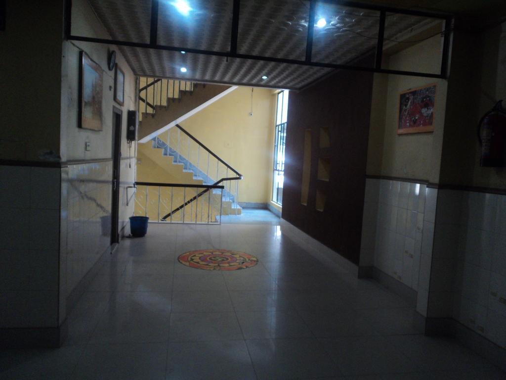 Hotel Jyoti Varanasi エクステリア 写真